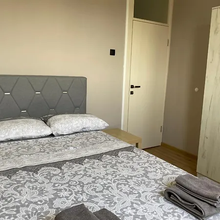 Original Sunny Place 2 Bedroom Podgorica